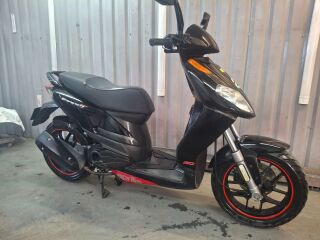 Aprilia Sportcity 50 4takti