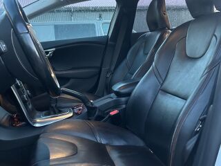 Volvo V40 Cross Country 2.0 110kW