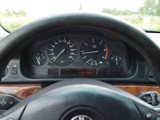 BMW 530 2.9 135kW