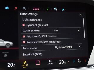Volkswagen Touareg Elegance 4-Motion 3.0 170кВ