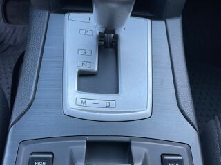 Subaru Legacy 2.5 127kW