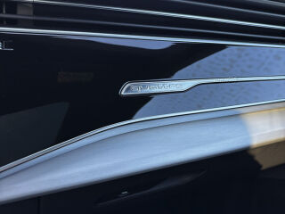 Audi SQ8 4.0 320kW