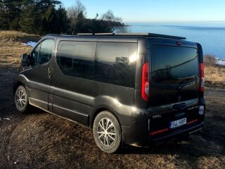 Opel Vivaro Tour Stealth Camper Autoelamu 2.0 CDTI 84кВ