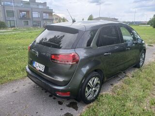 Citroen C4 Picasso Excellence 1.6 R4 85кВ