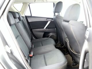 Mazda 3 Elegance 1.6 77kW