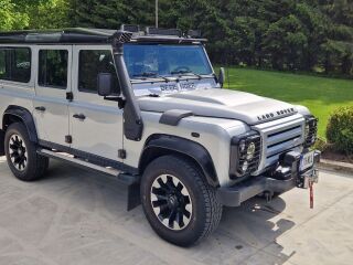 Land Rover Defender 2.4 90kW