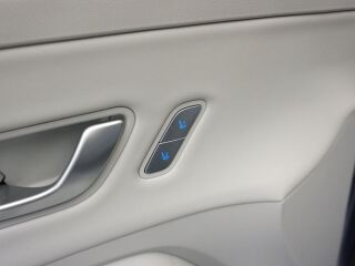 Hyundai Kona Premium Electric 65,4 kWh 53kW