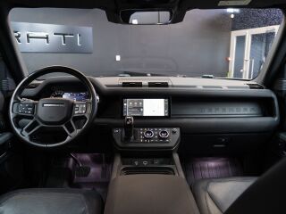 Land Rover Defender 110 X-Dynamic SE MY2023 3.0 221kW