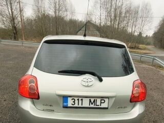 Toyota Auris 1.6 91kW
