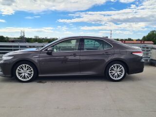Toyota Camry Executive 2.5 131kW