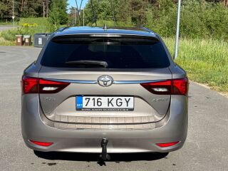 Toyota Avensis 1.8 108kW