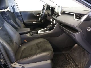 Toyota RAV4 Luxury Plus 131kW