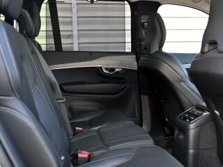 Volvo XC90 AWD H&K LUXURY+ ULTIMATE DARK INTELLI 2.0 T8 Long Range Plug-in 335kW