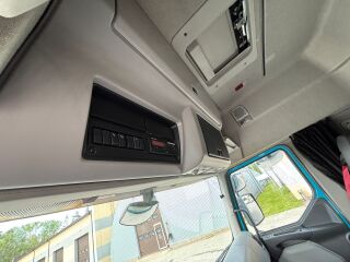 Renault D WIDE 18 + SIDE OPENING 240kW