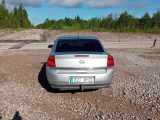 Opel Vectra 2.2 92кВ