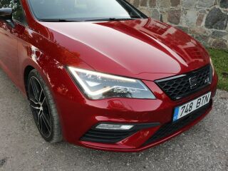 SEAT Leon Cupra 2.0 R4 221kW