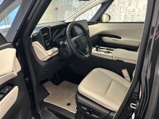 Lexus LM 350h Executive 2.5 140кВ