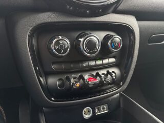 MINI Clubman 1.5 100кВ