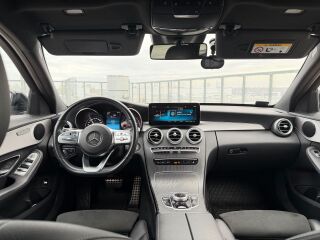 Mercedes-Benz C 220 AMG sport / Night Package 4matic 2.0 143кВ