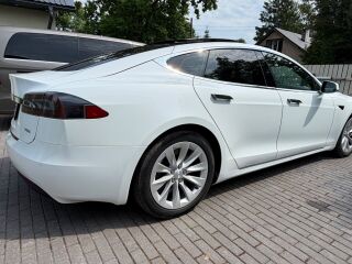 Tesla Model S Tesla Model S 75D Dual Motor AWD 386kW