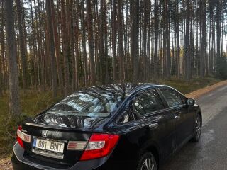 Honda Civic 1.8 104kW