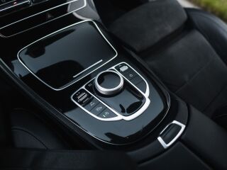 Mercedes-Benz E 200 2.0 110kW