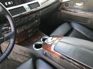 BMW 760 Alpina design 6.0 V12 327kW