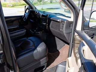 Chevrolet Express Starcraft 5.3 V8 231kW