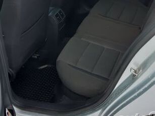 Volkswagen Golf 1.6 77kW