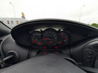 Porsche Boxster 2.7 162кВ