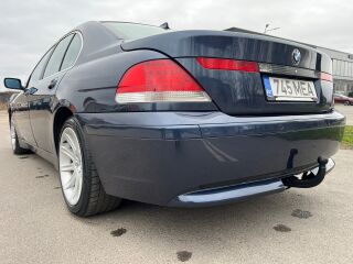 BMW 745 President Lux 4.4 V8 245kW