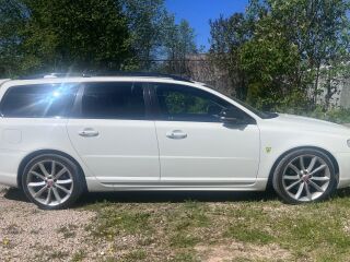 Volvo V70 Dynamic Edition 2.4 R5 133kW
