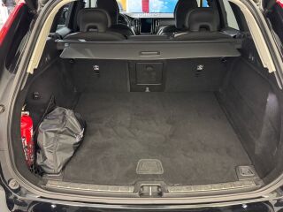 Volvo XC60 B4 AWD Momentum Edt 2.0 145kW
