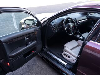 Audi S4 4.2 253kW