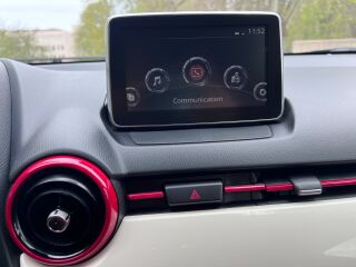 Mazda 2 1.5 66кВ