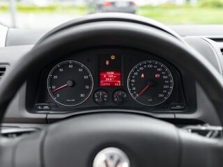 Volkswagen Golf Comfortline 1.4 90кВ