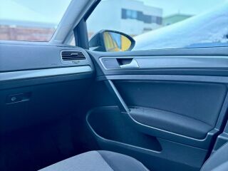 Volkswagen Golf TSI 1.2 TSI 77kW