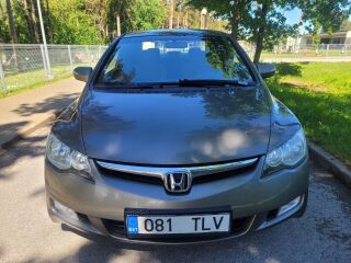 Honda Civic Elegance Hybrid 1.3 70kW