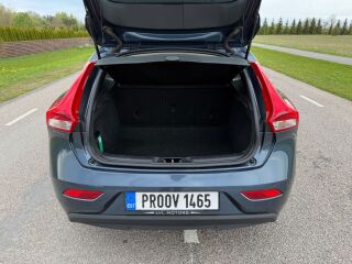 Volvo V40 Momentum 2.0 D2 88kW