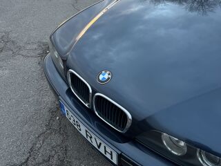 BMW 525 E39 2.5 141кВ