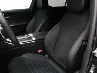 Mercedes-Benz C 300 de 4Matic AMG 2.0 R4 145kW