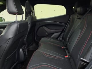 Ford Mustang Mach-E AWD Premium 200кВ