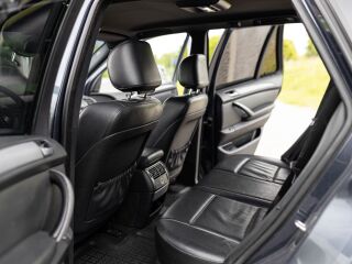 BMW X5 Shadowline IS-pakett Facelift 3.0 160kW