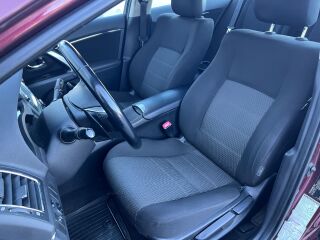 Toyota Avensis Linea Sol 1.8 108kW