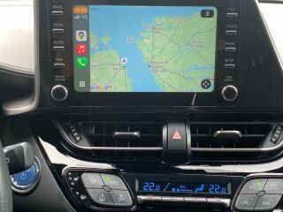 Toyota C-HR Crossover Luxury Navi e-CVT 1.8 VVT-i Hybrid Electric Vehicle 37kW+ 72kW