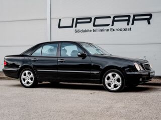 Mercedes-Benz E 280 4-Matic Avantgarde V6 150kW