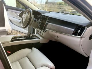 Volvo V90 Cross Country 2.0 145kW