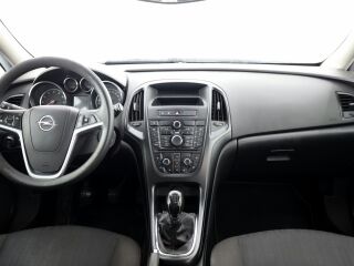 Opel Astra Sports Tourer 1.4 103кВ