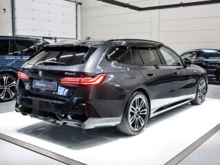 BMW 520 xDrive M-Sportpakett Touring MHEV SHADOWLINE 2.0 145kW