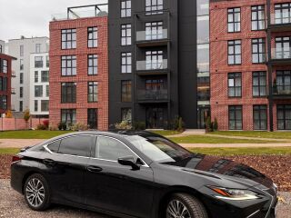 Lexus ES 300h 2.5 131kW